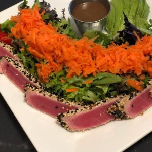 Seared tuna salad